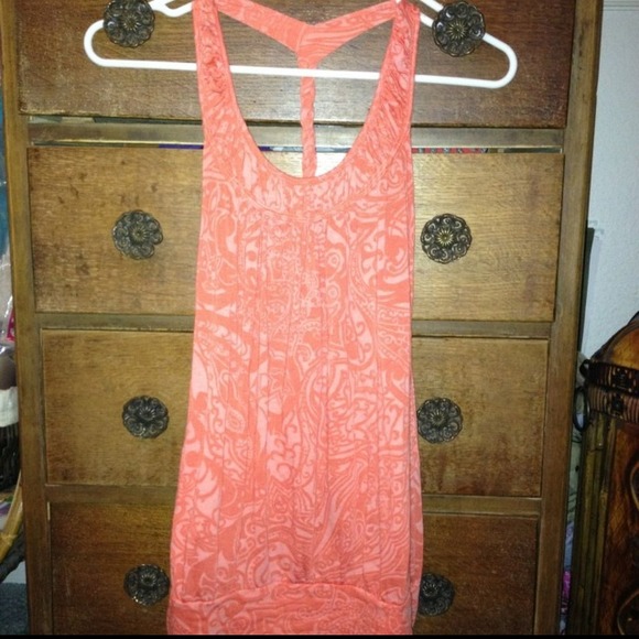 ❗❗ SOLD ❗❗ RUE 21 Paisley tank top!