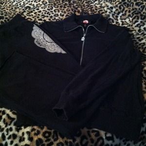 Black sweatsuit w/ matching emblem on pant/jacket