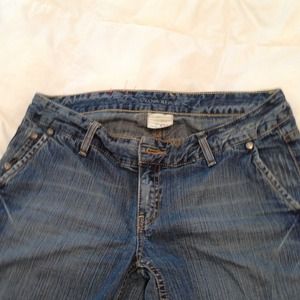 Banana Republic wide leg Capri jeans