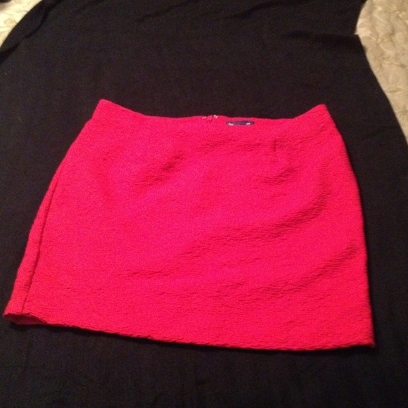 🚫sOLD🚫Gap red miniskirt