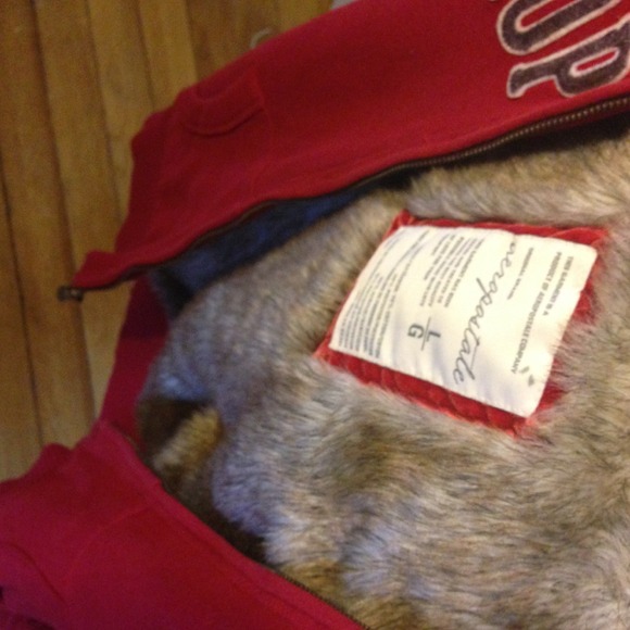 Sold - Picture 3 of 4