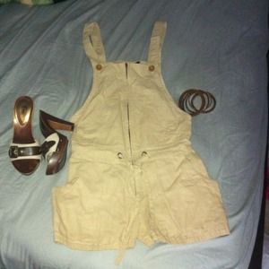 *Bundle* Tan/khaki shorts jumpsuit