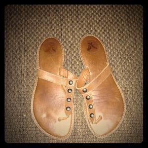 American eagle sandals