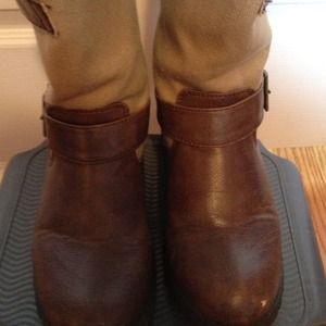 Brown Canvas Boots