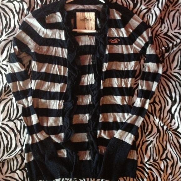 Hollister Grey and navy blue striped cardigan