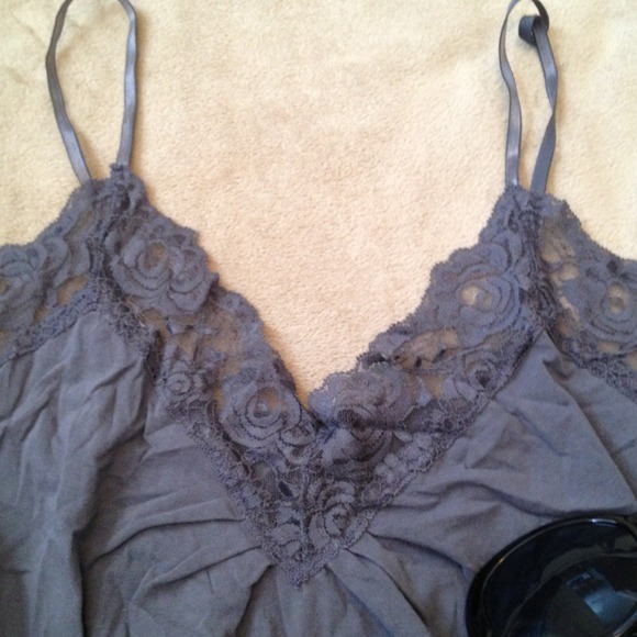 SOLD 😩 - Picture 2 of 2