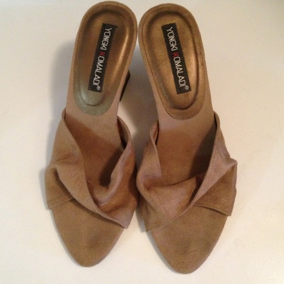 Cute brown wedges