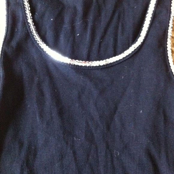 2 sequence lined tanks - Picture 3 of 3