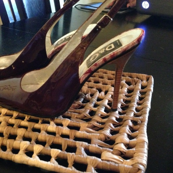 Dolce & Gabbana sling backs - Picture 2 of 4