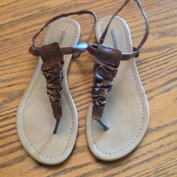 👛SOLD👛  Brown sandals