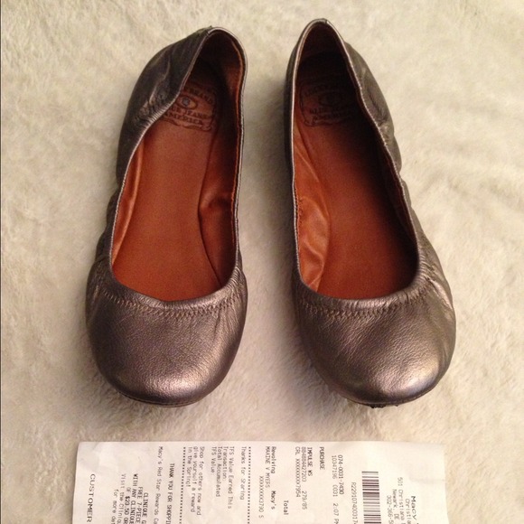 Lucky flats