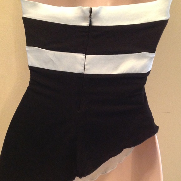 Sold - Picture 3 of 3