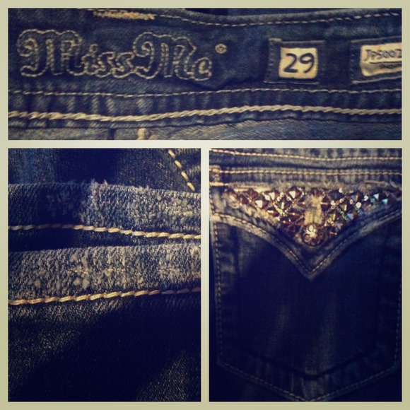 Miss me jeans size 29! Loved