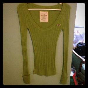Beautiful Green Hollister Sweater!