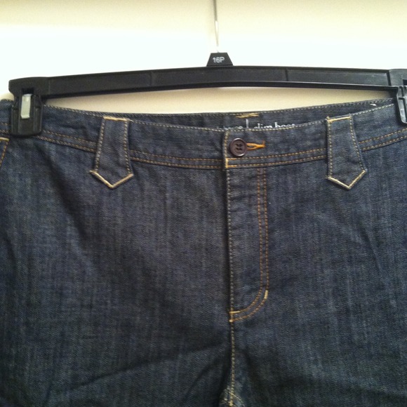 Blue jeans - Picture 3 of 3