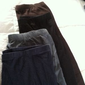 4 pair of leggings