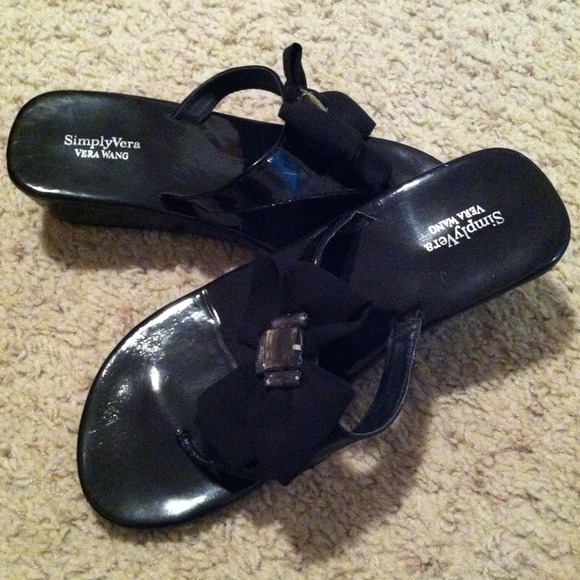 SOLD Black patent Vera Wang sandals.