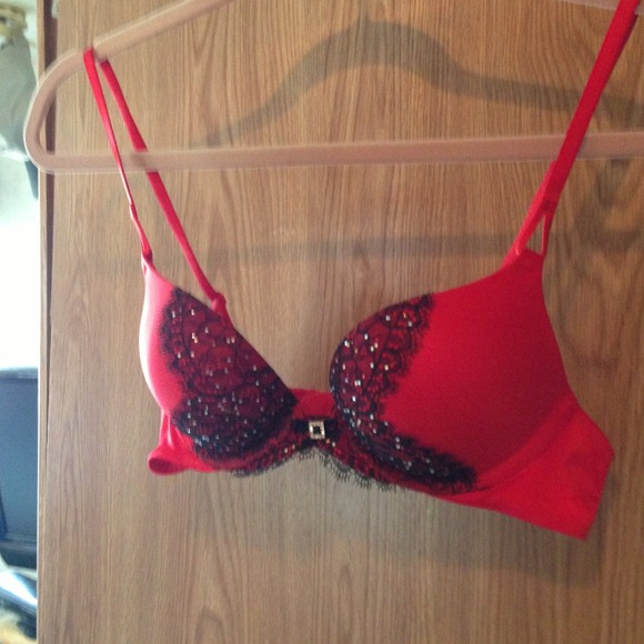 Push up bra