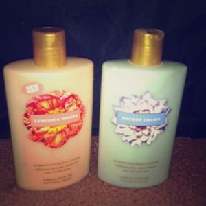 ✋Reserved until 3-2-13! Victoria's Secret lotion