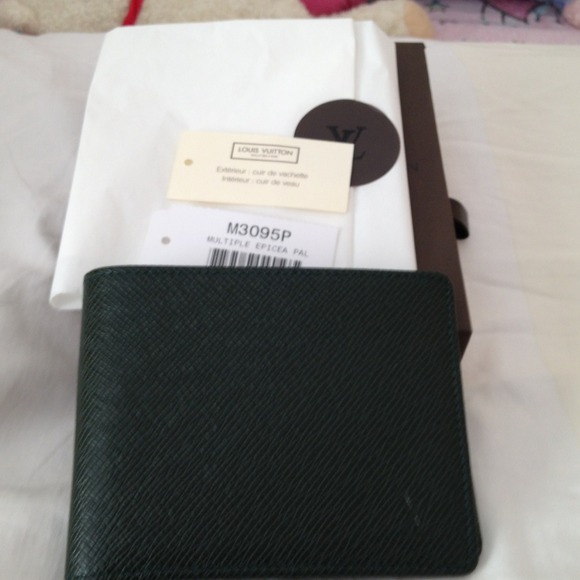 Authentic Men LV Wallet-Dark Green