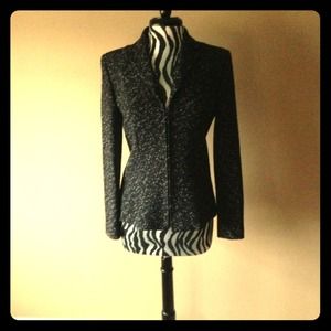 Dana Buchman spring weight zip jacket size 4