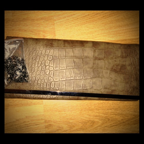 Alligator inspired  clutch new !!