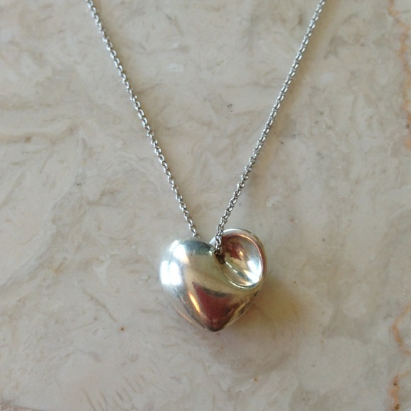 💥💥💥SOLD💥💥💥Tiffany's Heart Necklace