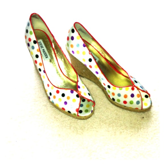 CUTE Steve Madden Polka Dot Wedges