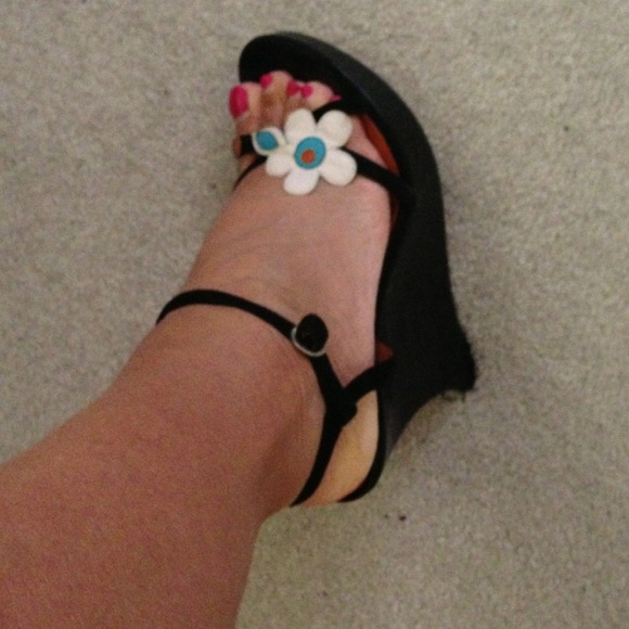 Black wedges - Picture 2 of 4