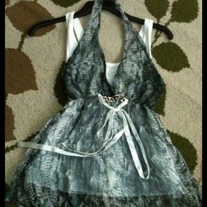 Wow top! Brand new !!