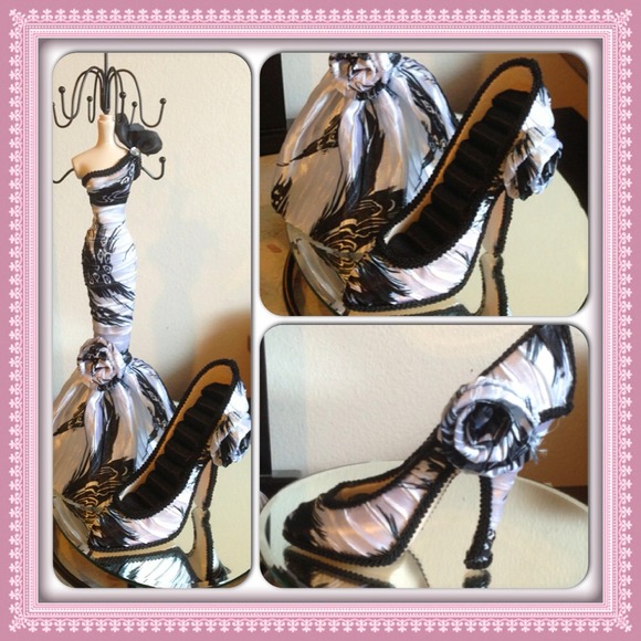 Accessories - 💍Last Set Jewelry Holder💍