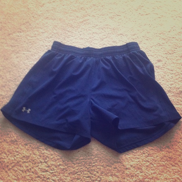 ⬇Reduced⬇Under Armour Shorts
