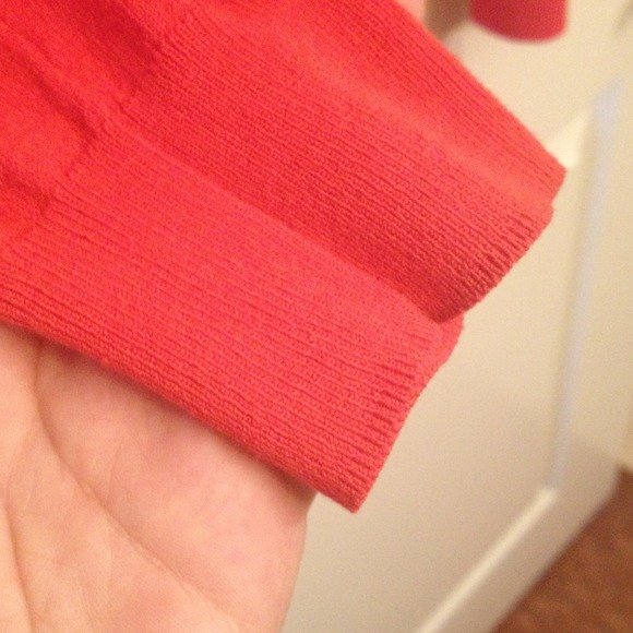 🔴 SOLD 🔴 - Long Tangerine Cardigan - Picture 3 of 4