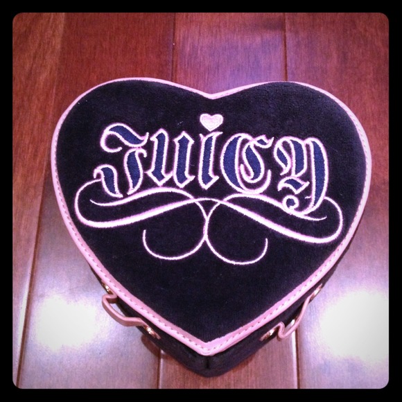 Juicy Couture Accessories - HOLD TIL 2/28- Juicy Couture Jewelry Travel Case