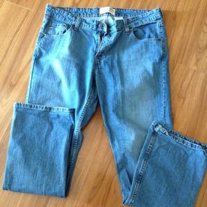 Levi jeans