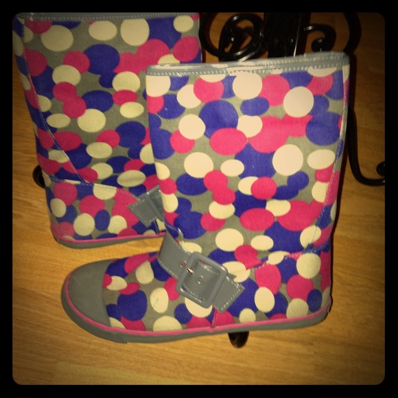 Polka dot Aldo canvas boot