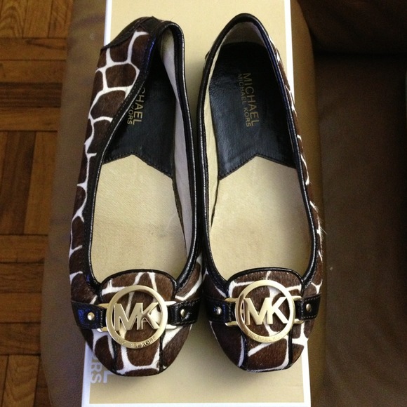 ❌📌SOLD📌❌Michael Kors leopard shoes