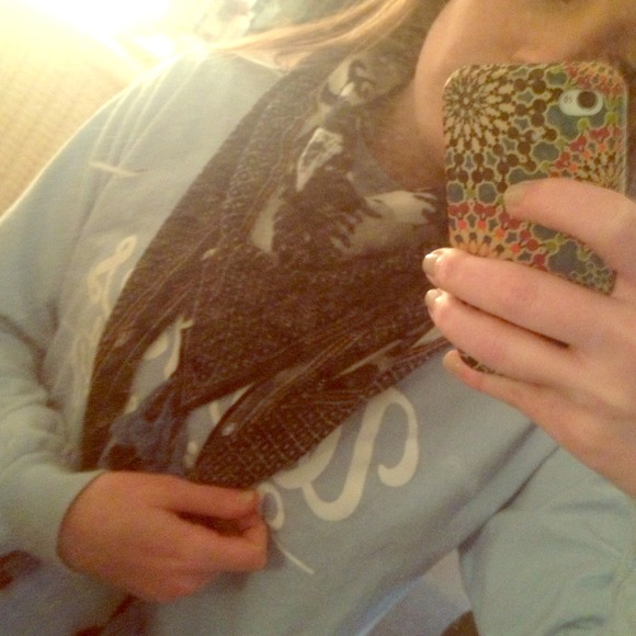 American eagle scarf