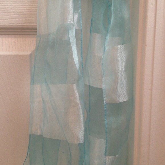 Scarf/belt - Picture 2 of 2