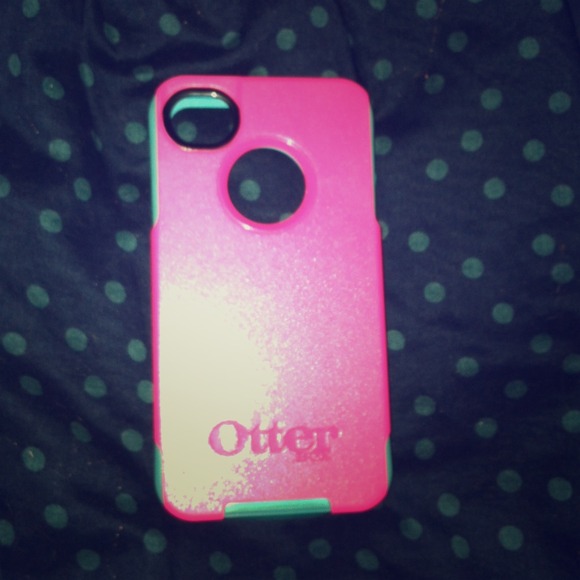 💥Reduced! iPhone 4 otter box