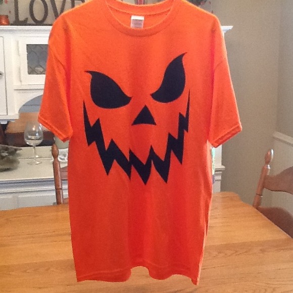 Halloween T-Shirt - Easy Costume!