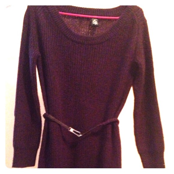 Moda belted sweater dress. Never worn!