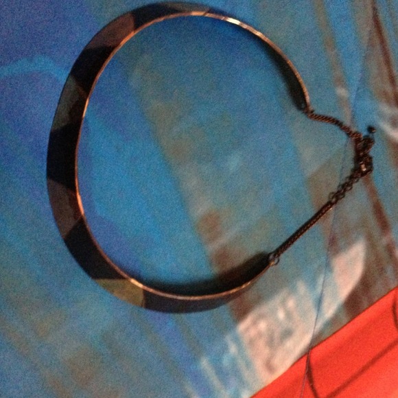 Necklace black, bronze and gold accent.