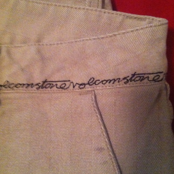 Volcom- khaki jeans - Picture 2 of 3