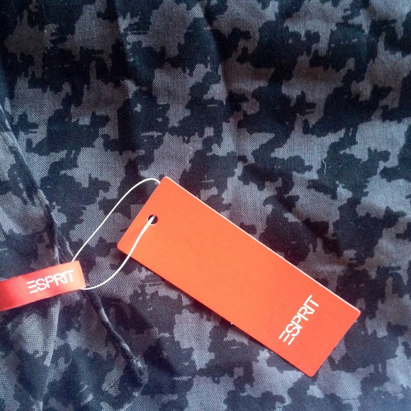 ❌🔴SOLD In bundle🔴❌Esprit Houndstooth Scarf - Picture 3 of 3