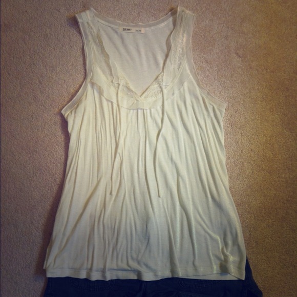 ⚓ SOLD In Bundle ⚓ Flowy Ivory Top by Old Navy