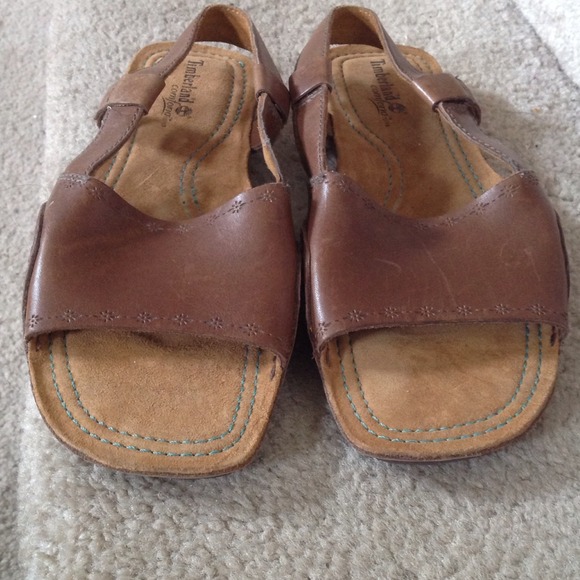 Sandals - Picture 4 of 4