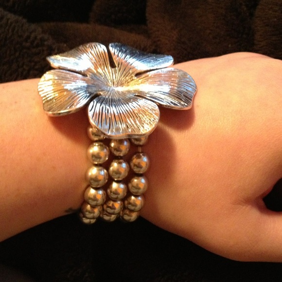 Bracelet - Picture 2 of 2