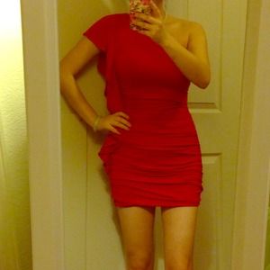😍😍sexy and cute red one shoulder dress!!😍😍