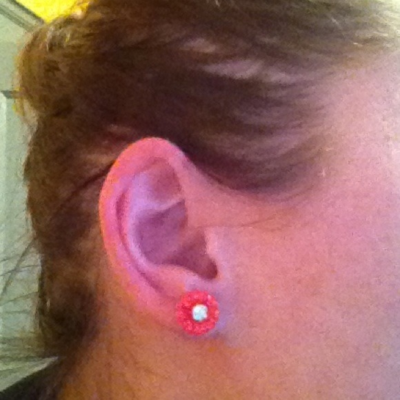 Three pair earring set. Owl, butterfly, and flower - Picture 3 of 4